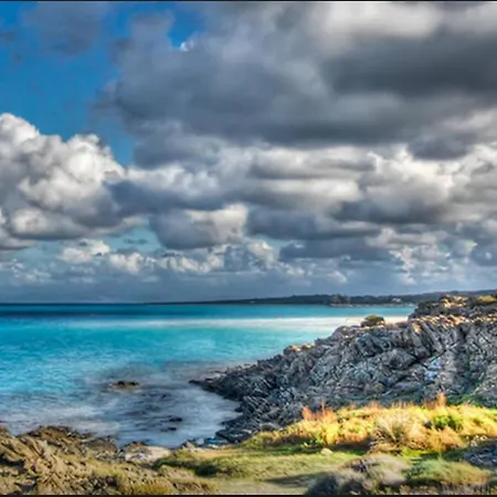 Lentischi C3 Sea View * סטינטינו